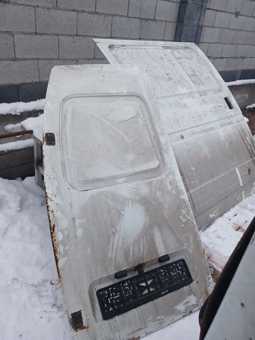 Двери на газели: задние и боковой