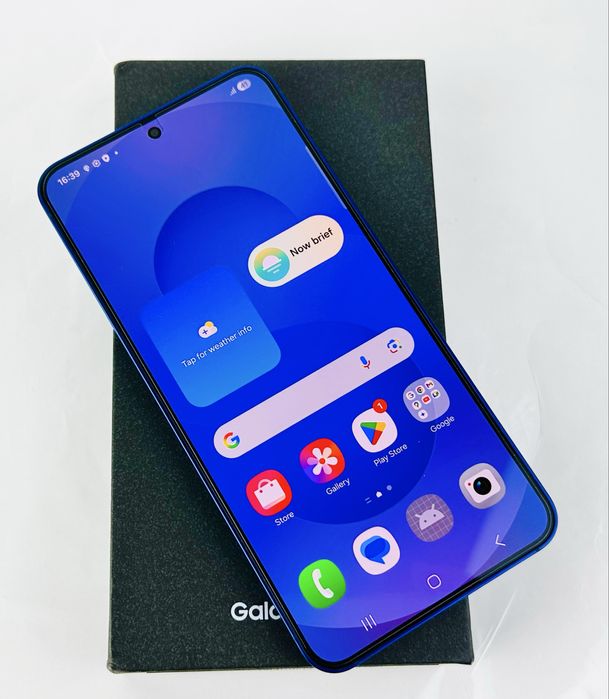 НОВ! Samsung Galaxy S25 5G 256GB 12RAM Navy 2г. Гаранция!