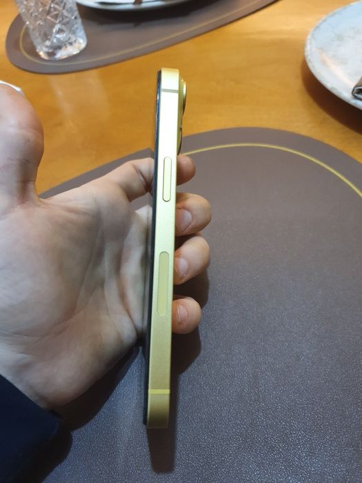 Айфон 14 акб 77% 256гб