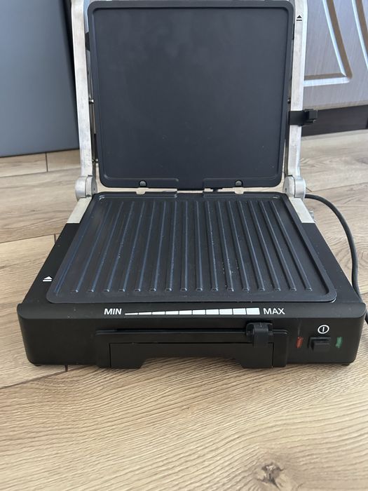 Grătar electric / Grill contact Steba - Inox, temperatură reglabilă