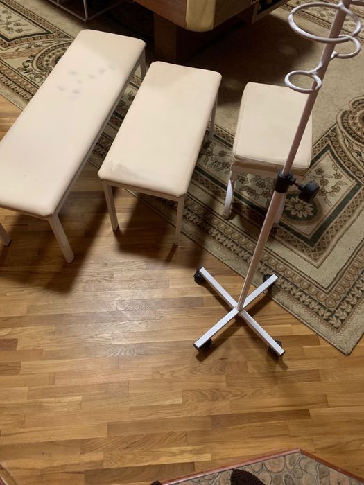 Медицинская ширма,скамейка,стол