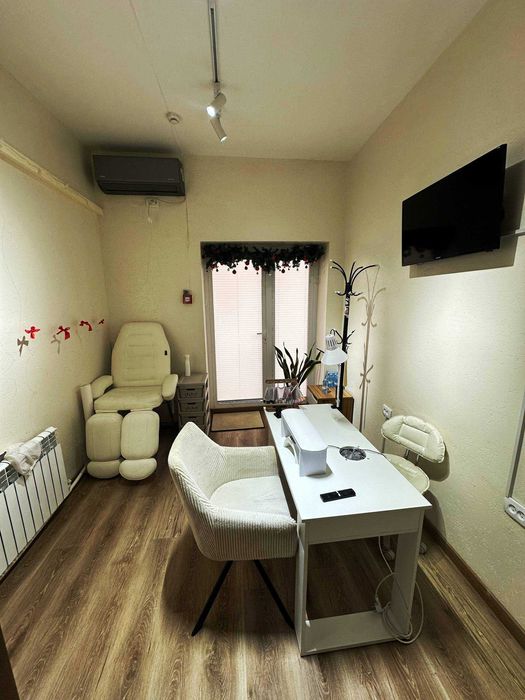 Аренда Маникюр Педекюр Салона на аллее Гагарина Маникюрный Педикюрный