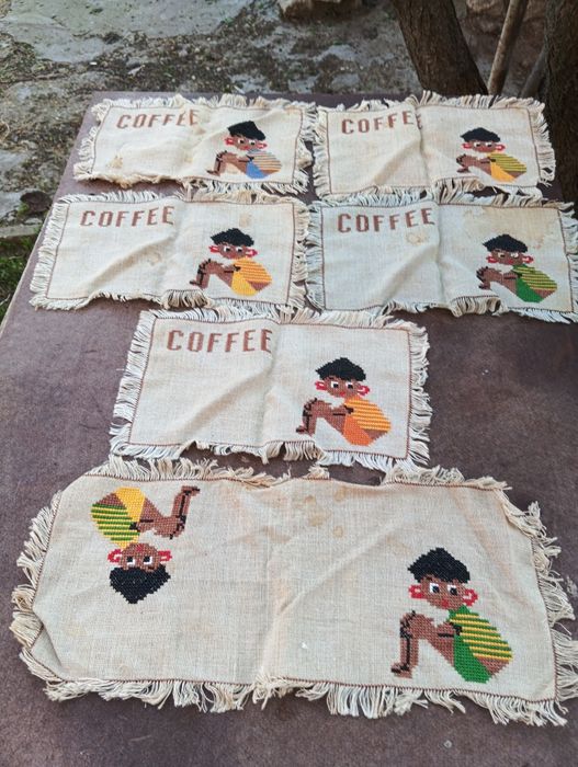 Стари ръчно бродирани кърпички