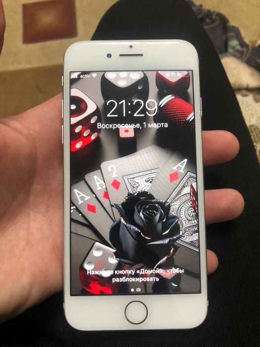 Aйфон 7 сатылады отличном состояние