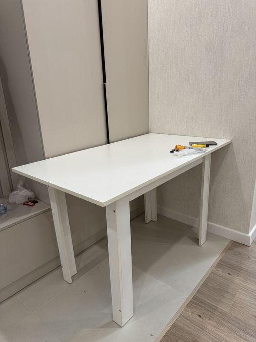 Стол для кухни 12*70