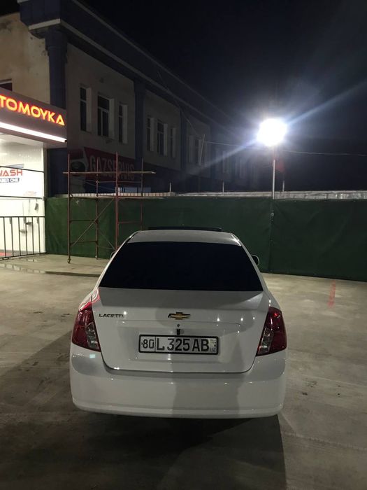 Mashina ideal gazi bor