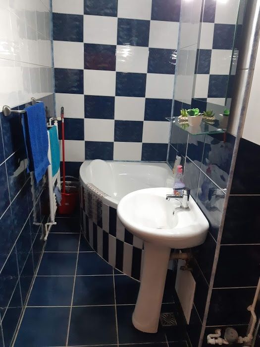 Ofer spre închiriere apartament 2 camere zona ultracentrala — fotografia 3