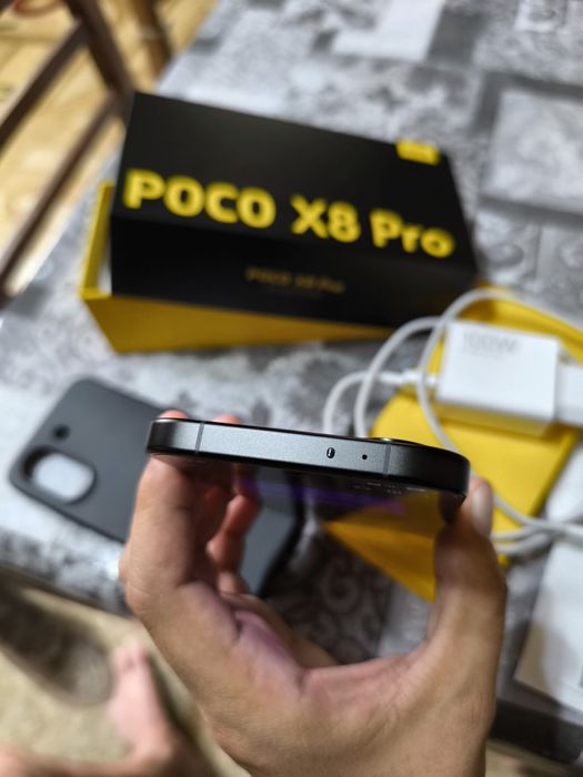 Poco X8 Pro 5G (как новый) в полном комплекте 
В полном комп