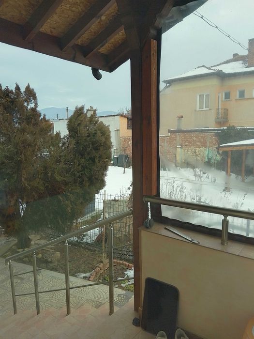 Продава се Къща в Ихтиман - 106 кв.м за 1227 €/кв.м - Снимка #2