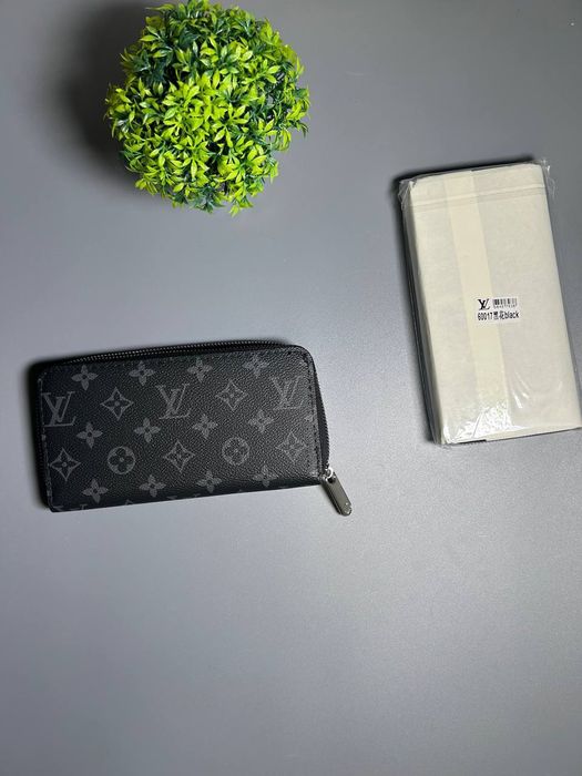 Louis Vuitton кошелек
