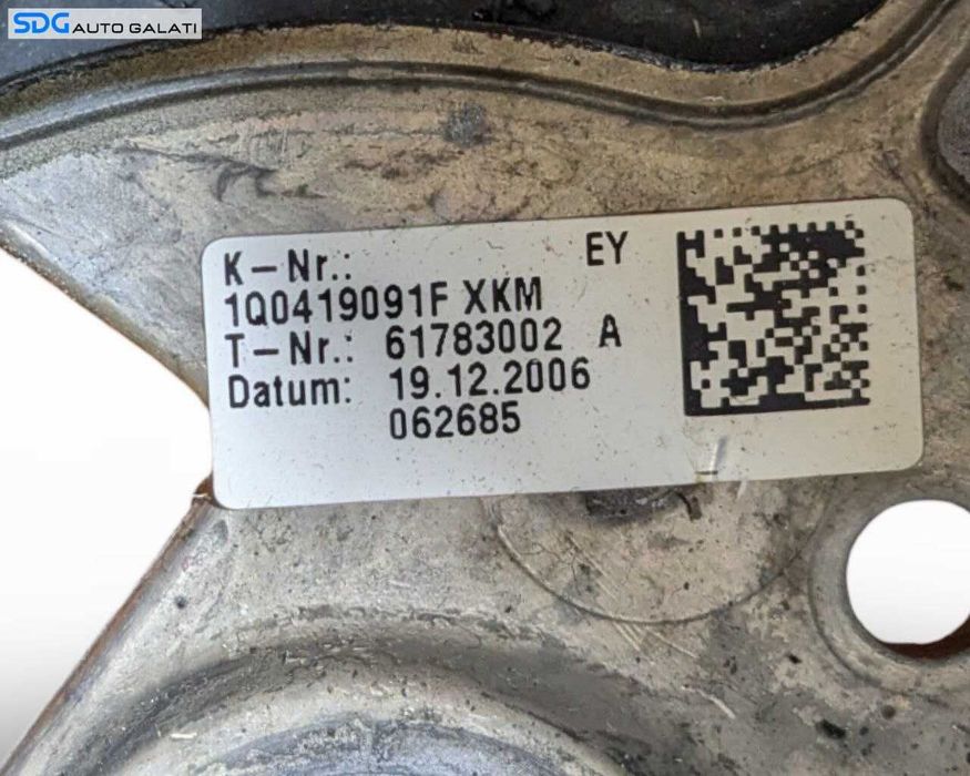 Volan Piele 3 Spite Volkswagen Golf 5 2004 - 2008 Cod 1Q0419091F [L9269]