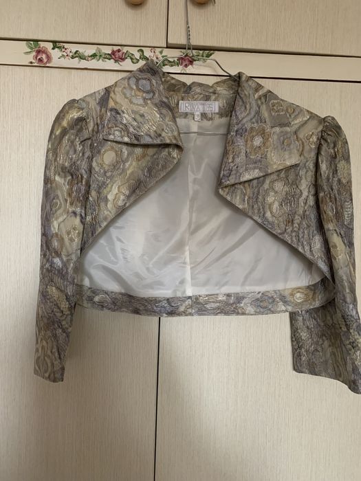 Официален тоалет в три части