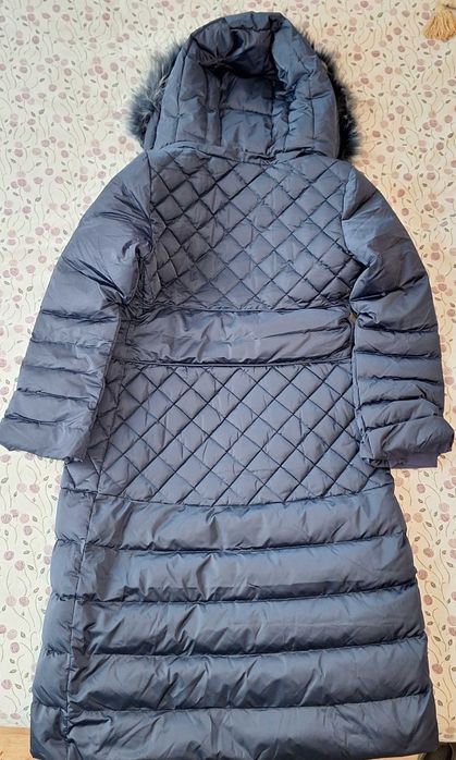 Яке - GUESS Ново