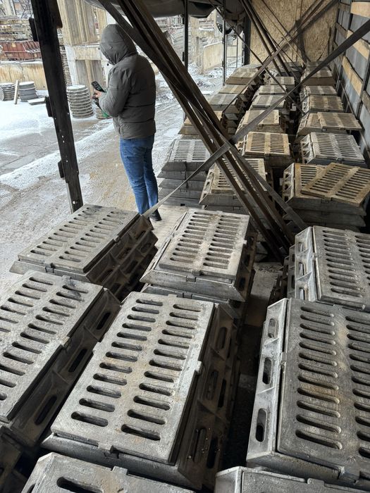 Дождеприемники чугунные С-250