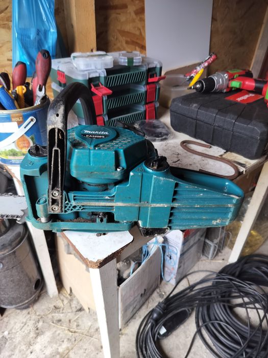 Drujba Makita EA3200S