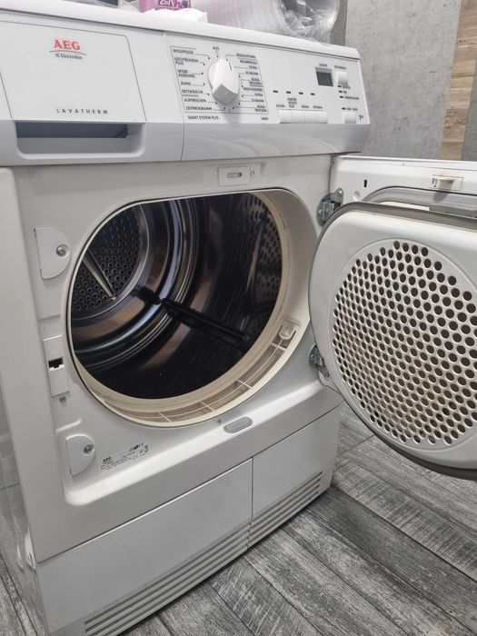 Сушилня AEG Electrolux Lavatherm 56840