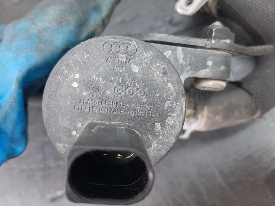 pompa auxiliara apa  audi a6 4g c7  3.0 tdi  crt  4h0121671d