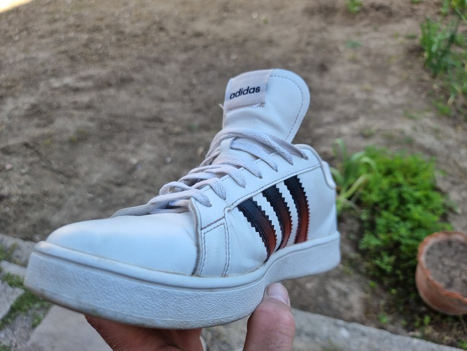 Adidas Grand Court