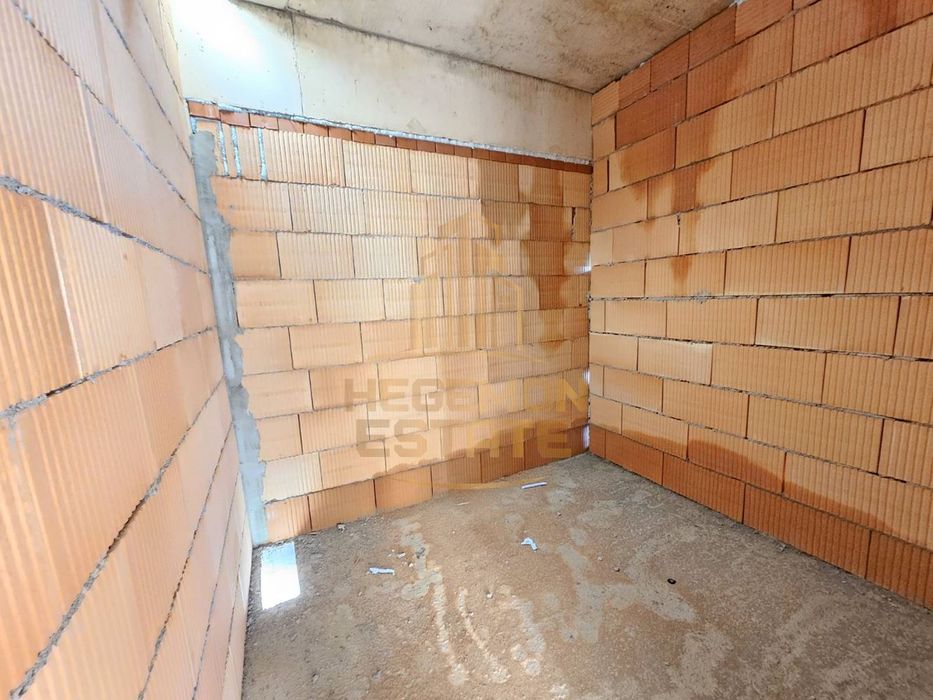 4-стаен в Варна-Цветен площ 247 цена 331000