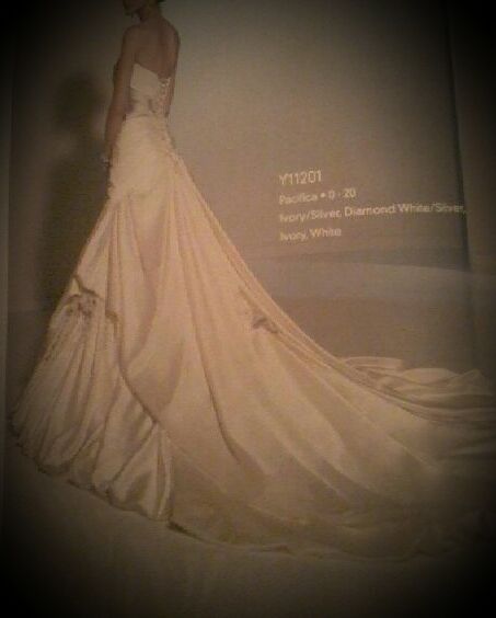 Продам свадебное платье