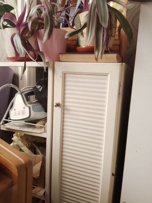 Тумбочка и шкаф для кухни