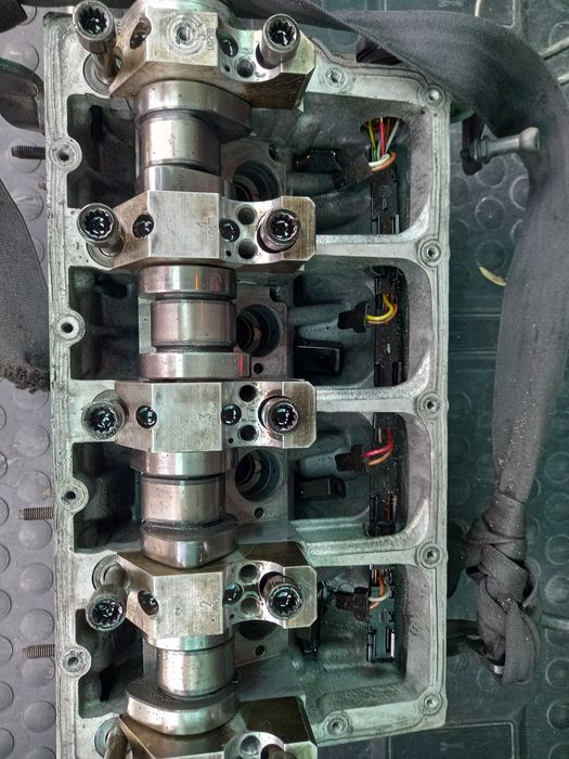 Глава  и капак за vw sharan tdi ,2.0, 140 к.с