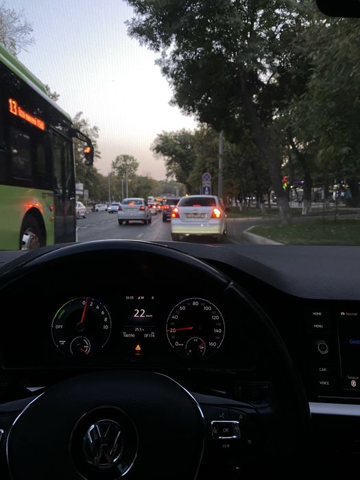 Volkswagen e Lavida 2019