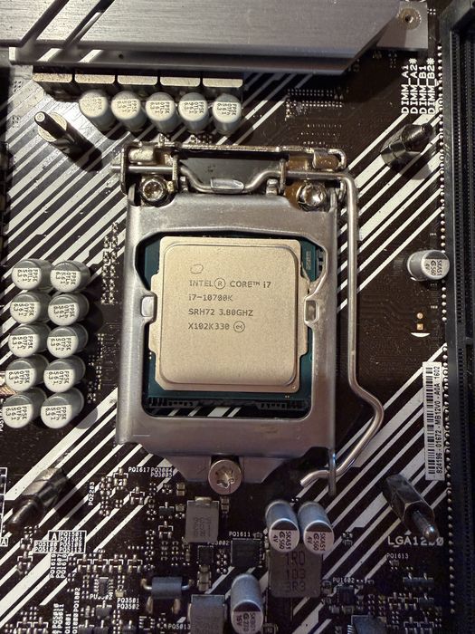 Kit Asus Z490 Prime P, G skill Trident Z 16gb DDR4