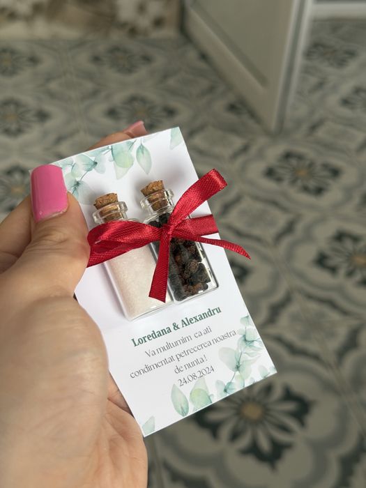 Marturii si invitatii de nunta pe comanda