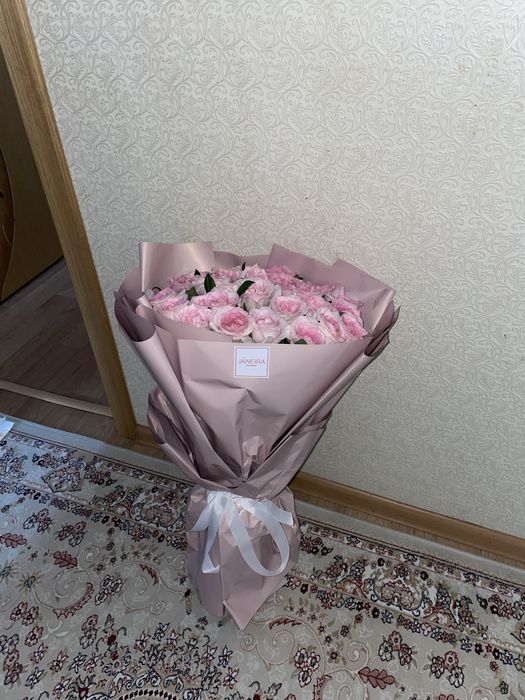 Цветы розы свежие