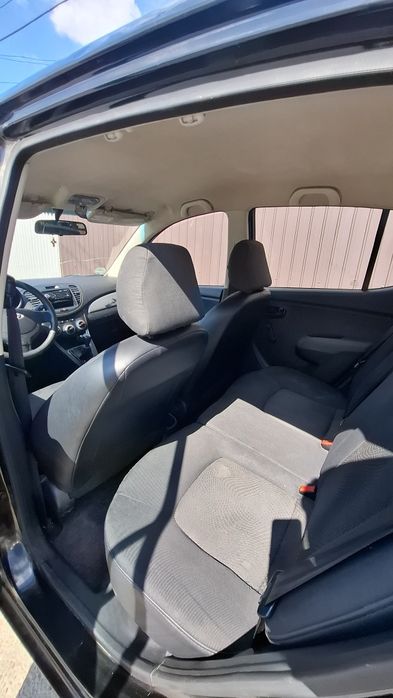 Hyundai i10 2012