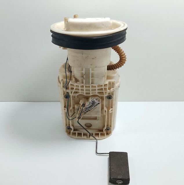 Pompa combustibil 1J0919051H Seat Toledo a 2-a generatie seria