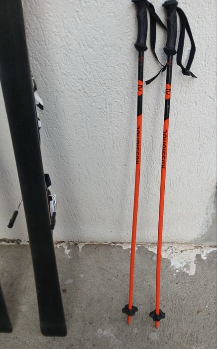Ски за юноши Rossignol Hero 150 + щеки