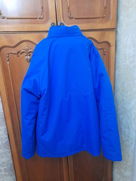 Продаю куртку зимние болшой размер