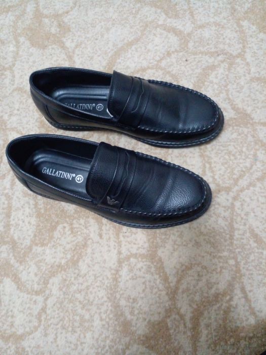 Мужские туфли продается