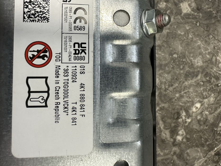 Audi A6 A7 4K аирбаг аербаг еирбаг airbag колена крака