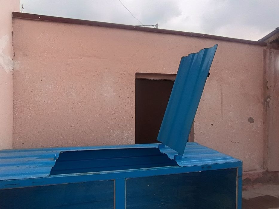 Аквариум сотилади янги 1 ой ишлатилган кислород матори билан