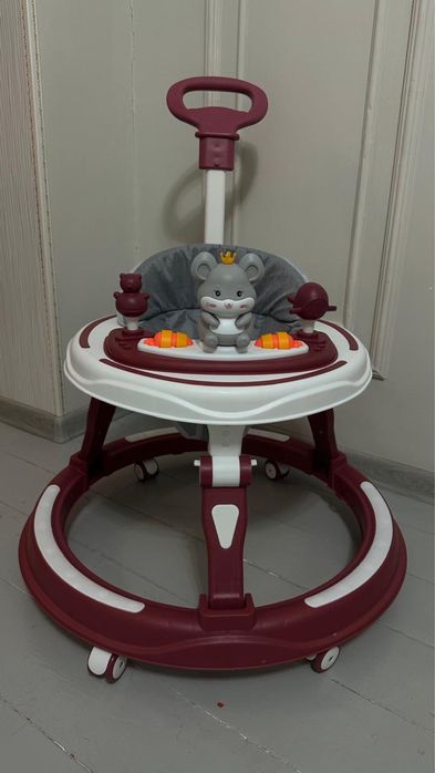 Ходонок для детей после 6 месяцов новый.!