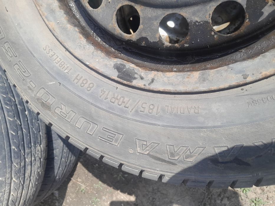 Летние шины ,комплект