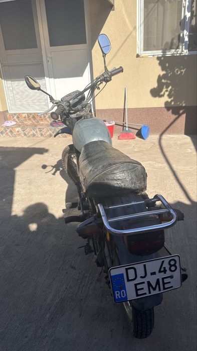 Motocicleta Minsk