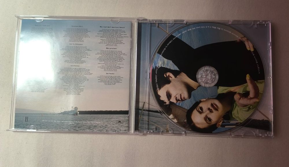 Vând CD-uri muzicale