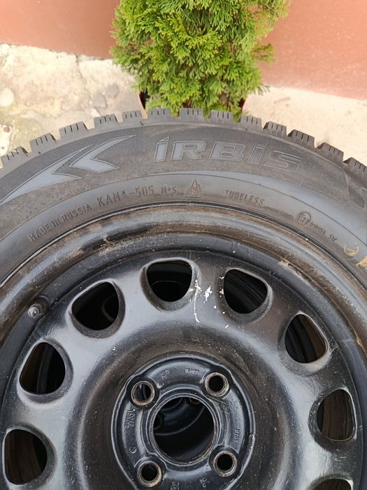 4 jante cu anvelope de iarnă