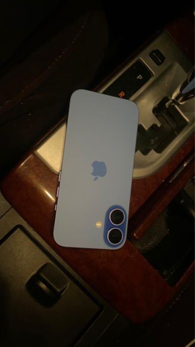 Apple 16 128gb акумм100% срочноооо доставка есть