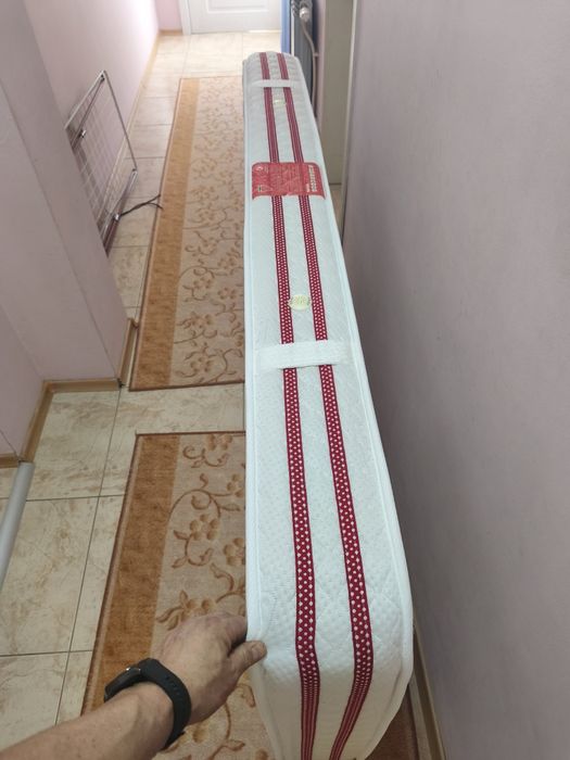 Детско легло  спортен автомобил