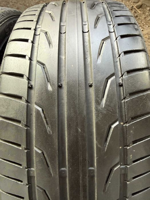 2x Anvelope Vara 215/45 R17 - Semperit Speed Life 2