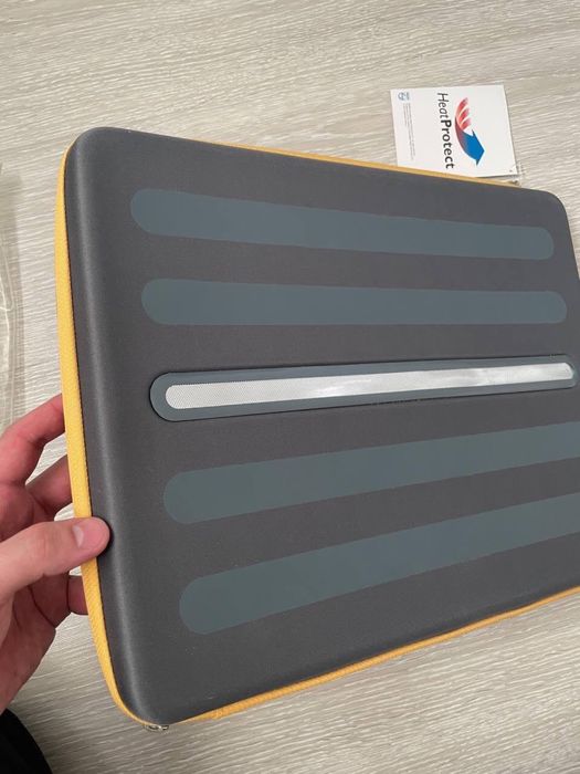 Чехол для ноутбука/лаптоп