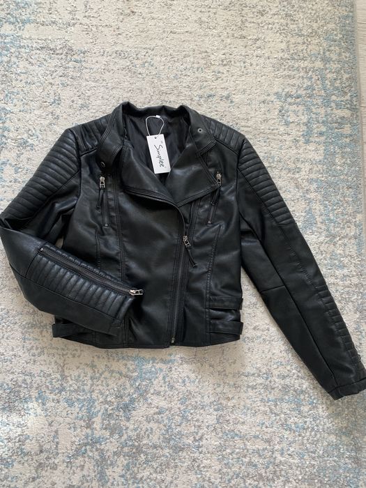 Верхняя одежда, S размер  Косуха черная и Айвори