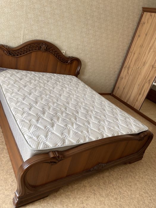 Продам Спальний гарнитур б/у 100 000 тг. Самовывоз