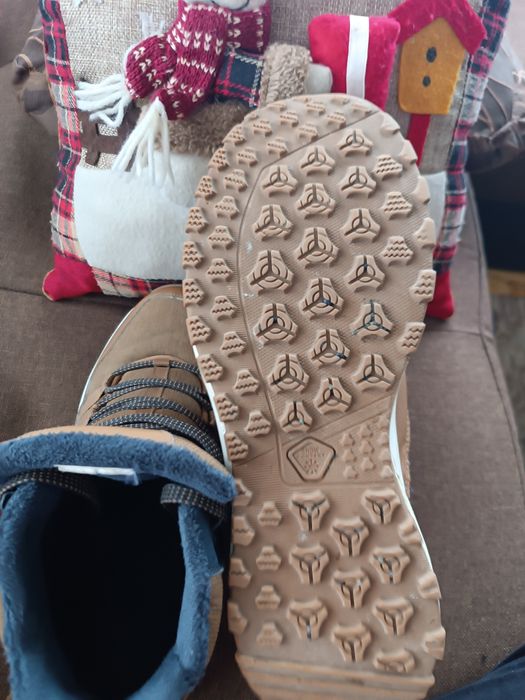 Мъжки обувки от Декатлон