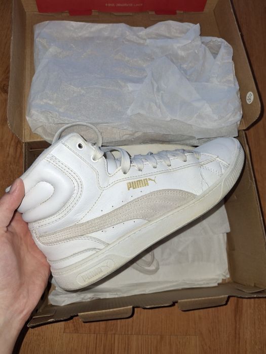 Бели кецове Puma